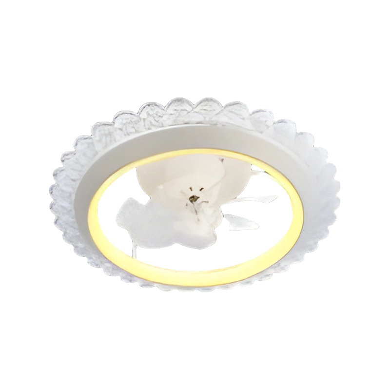 Ventilateur de plafond oscillant avec lumière pour chambre à coucher Ventilateur de plafond oscillant avec lumière pour chambre à coucher